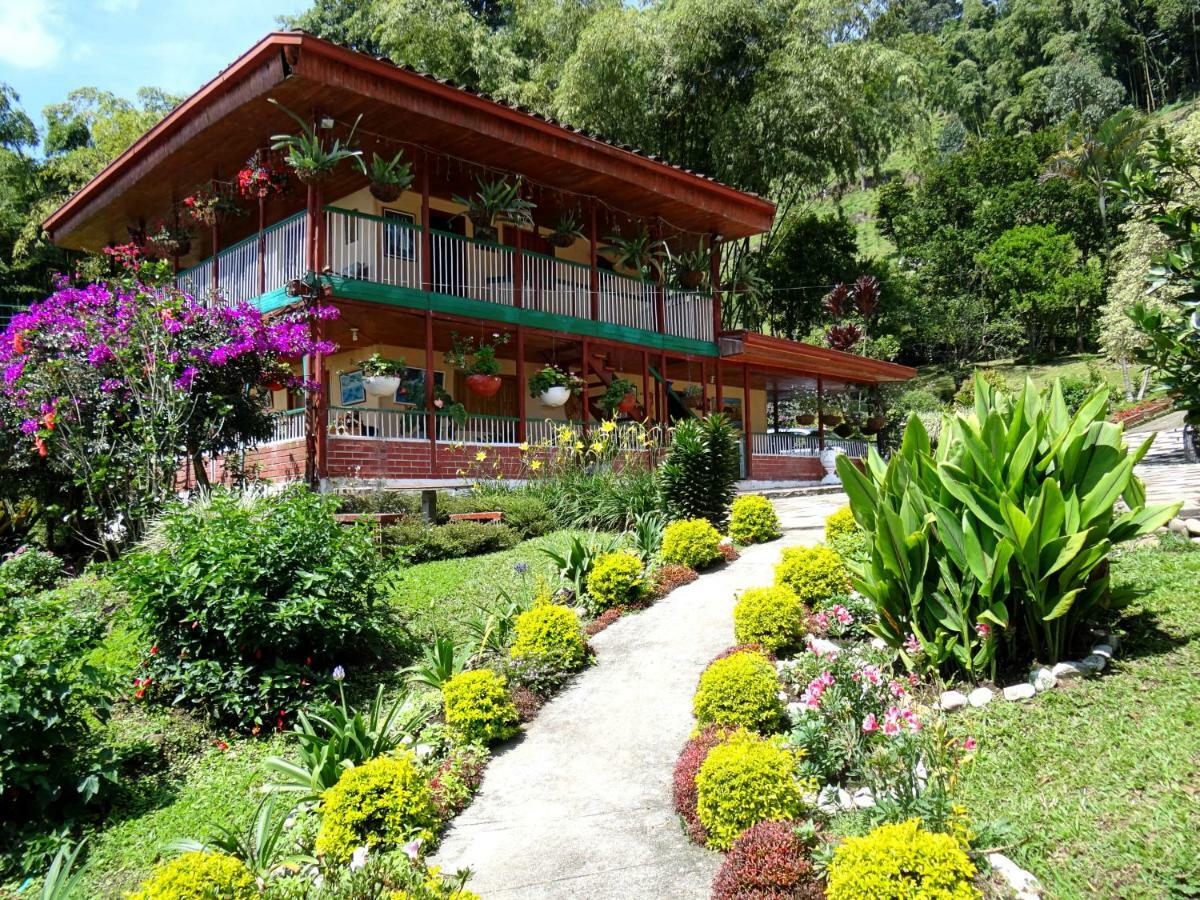 Finca Turistica Los Rosales Pereira Exterior foto